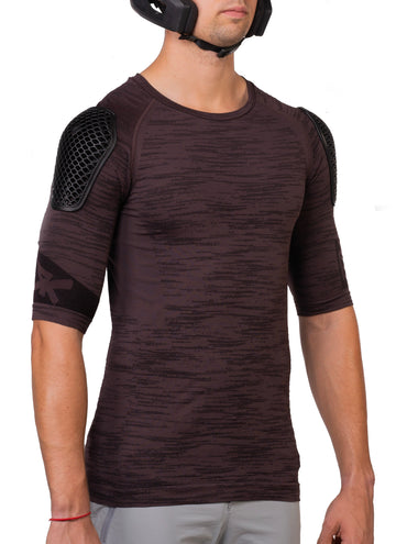 // NEW // Extra Base layer with CE Level 2 shoulder pads